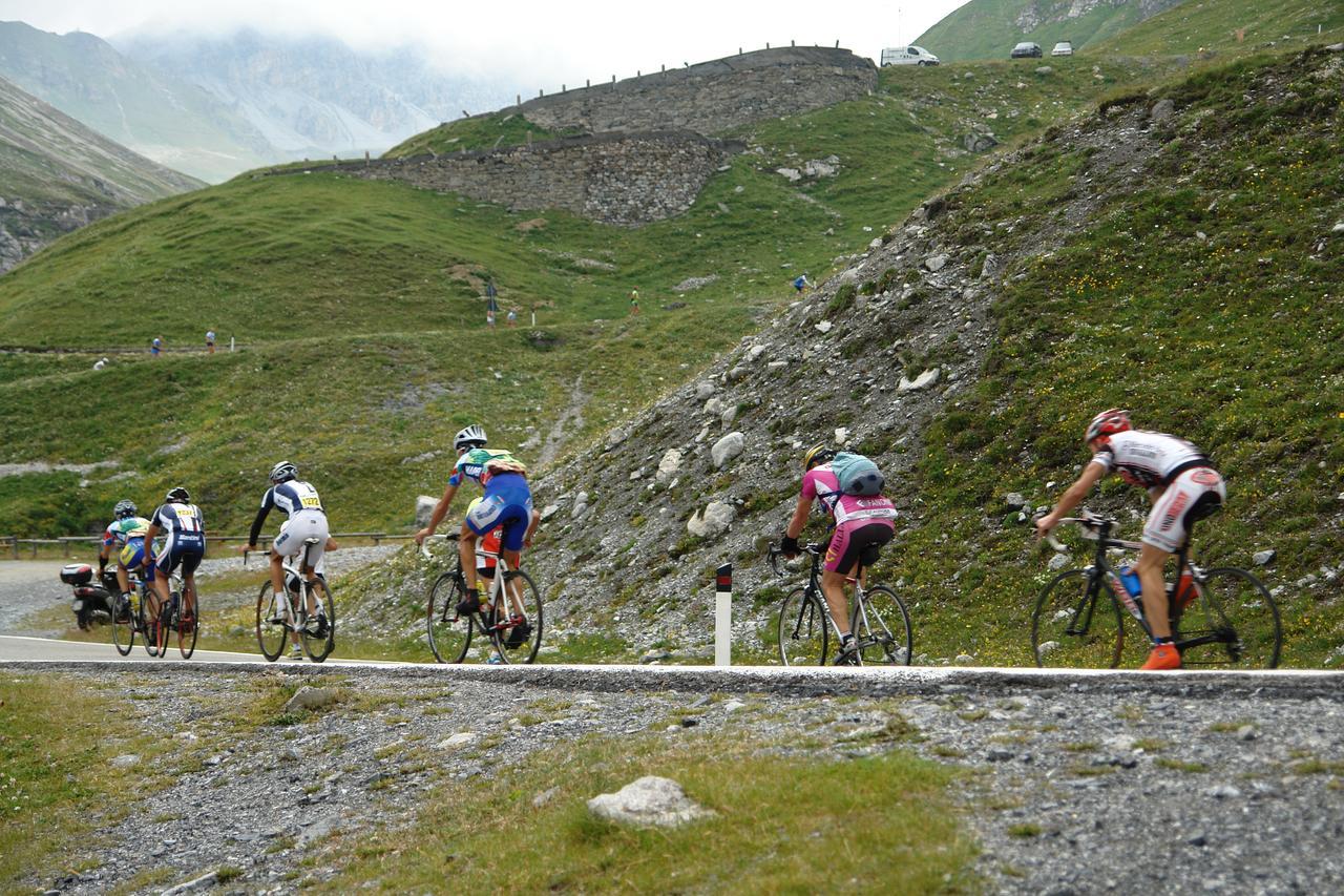 Appartamenti Pirovano Bormio Exterior photo