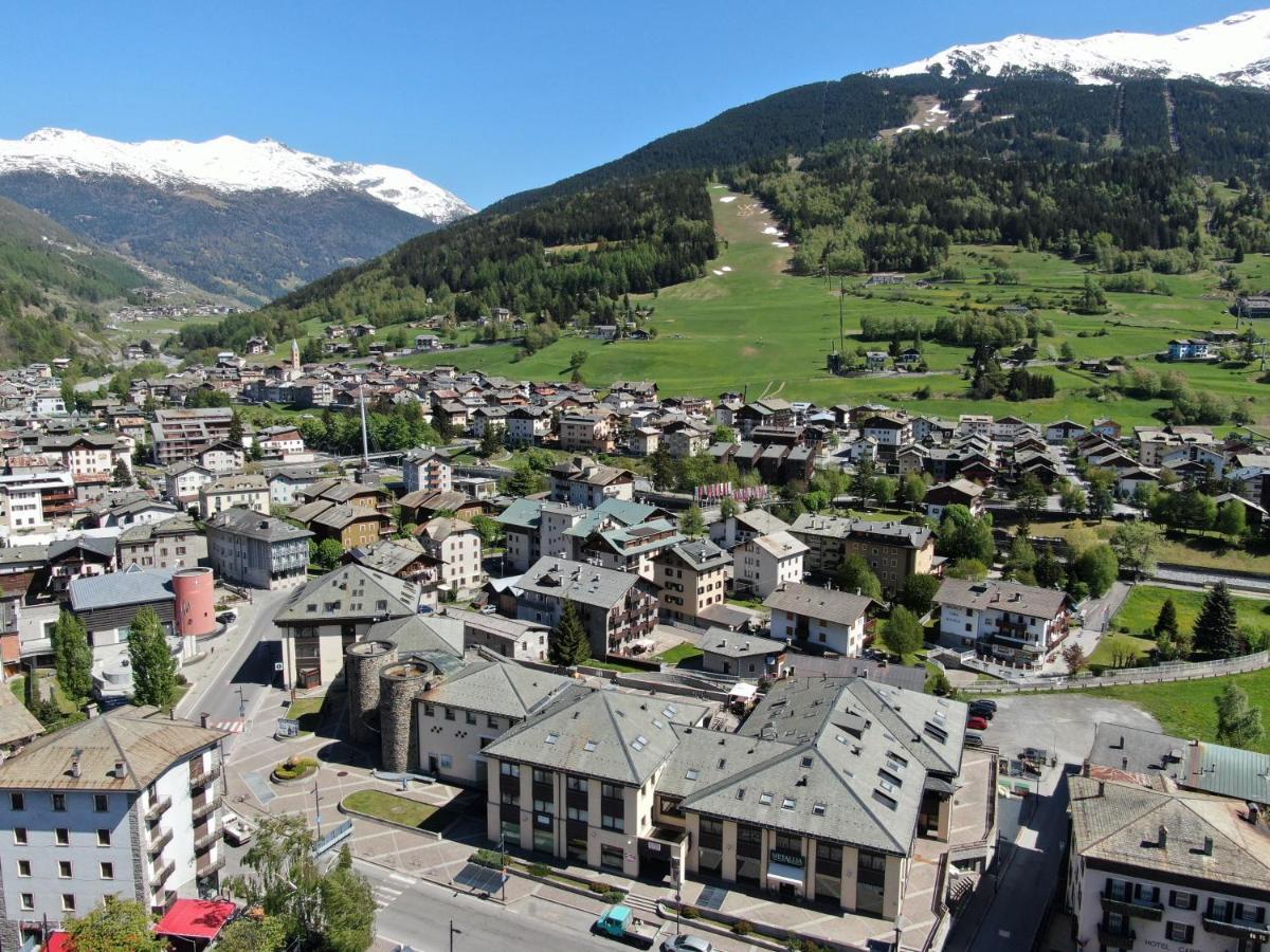Appartamenti Pirovano Bormio Exterior photo